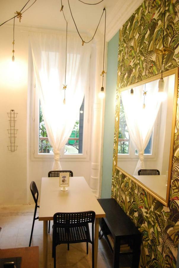 Arty 20M² District Of Batignolles Apartment Париж Екстериор снимка
